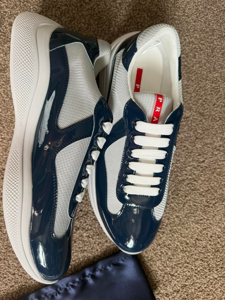 Actie (tijdelijk): Prada Sneakers maat nieuw too kwaliteit, Kleding | Heren, Schoenen, Ophalen of Verzenden, Zo goed als nieuw