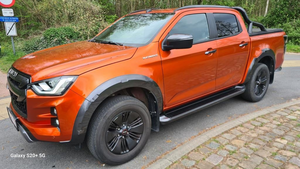 ISUZU D-max V-Cross 4WD AT, Auto's, Isuzu, Automaat, 4 deurs, Bedrijf, Vierwielaandrijving