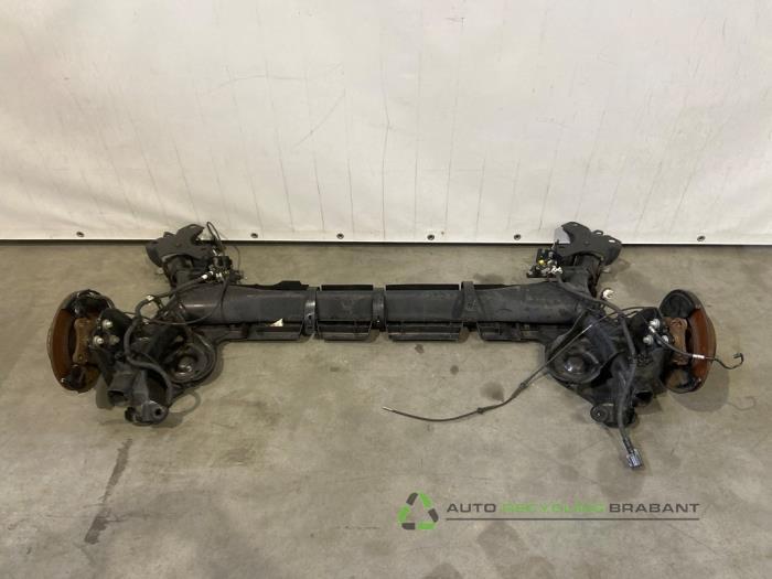 Achteras voorwielaandrijving van een Renault Megane, Auto-onderdelen, Remmen en Aandrijving, Renault, Gebruikt, 3 maanden garantie