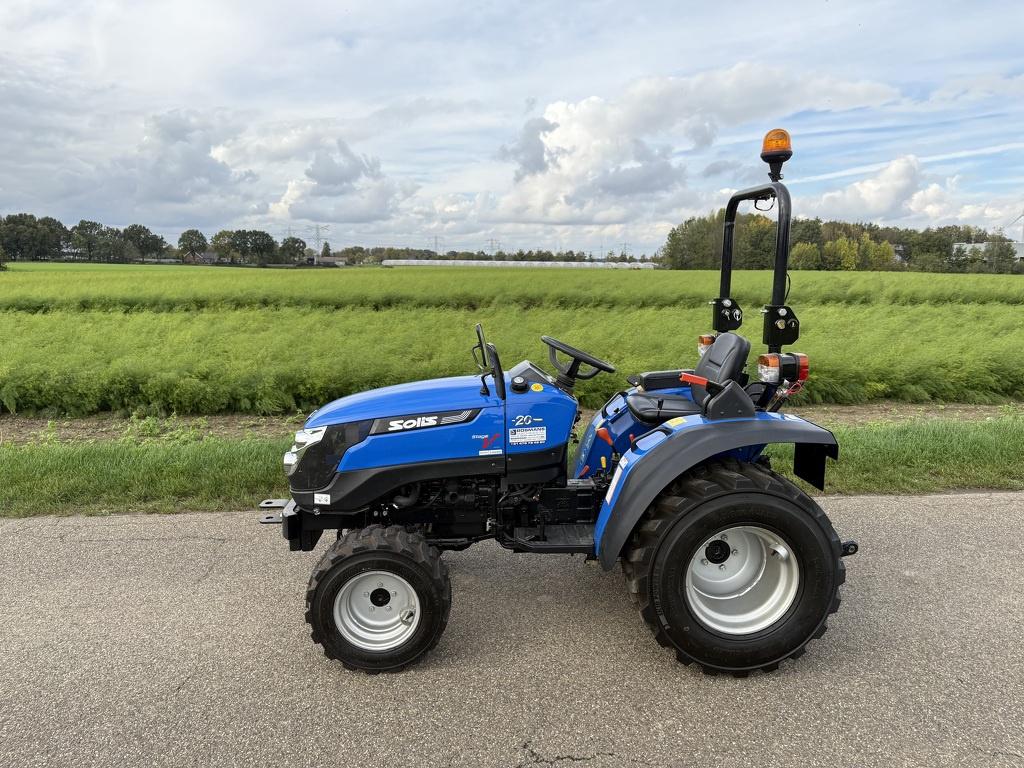 Solis 20 4WD minitractor met stuurbekrachtiging, Articles professionnels, Agriculture | Tracteurs, Neuf, Autres marques, Jusqu'à 2500