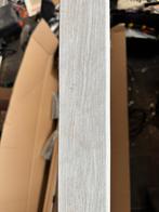 plinthes 56 mètres, Bricolage & Construction, Enlèvement, Comme neuf, Plinthes