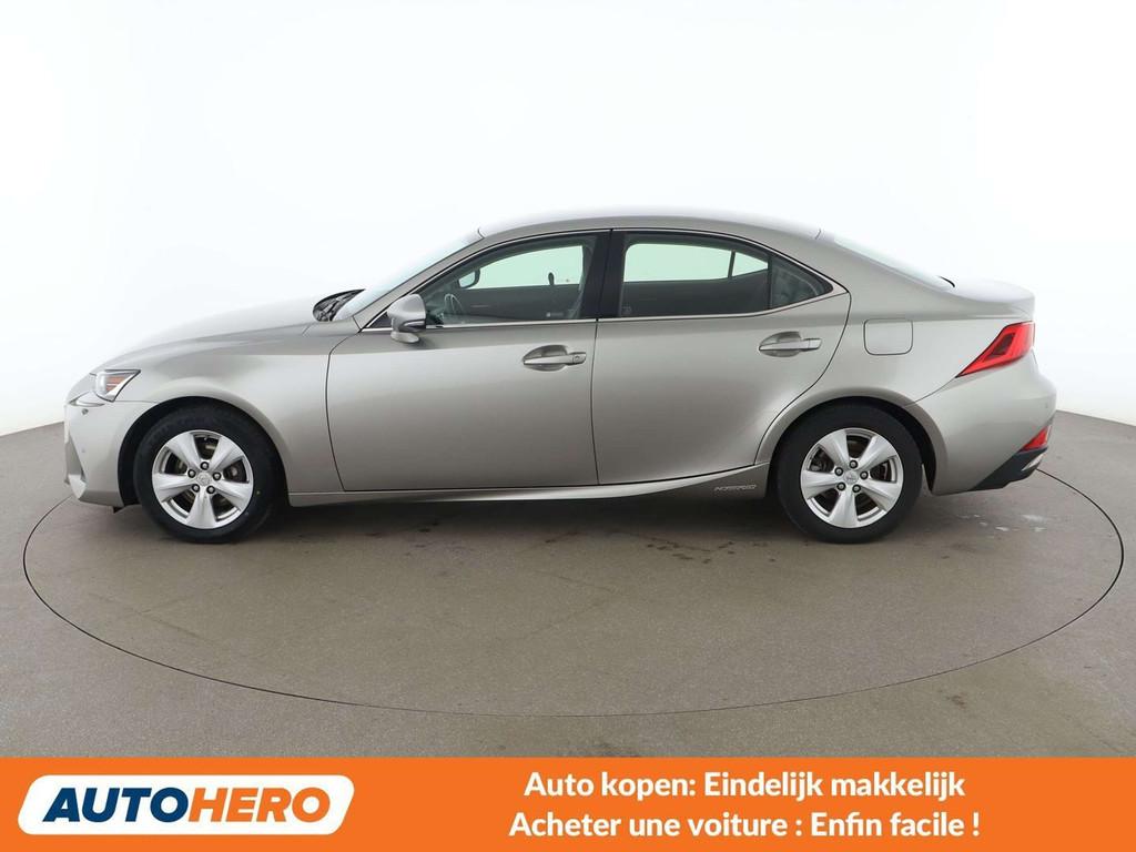 Lexus IS 300 IS 300h Business (bj 2018, automaat), Automaat, 4 deurs, Achterwielaandrijving, Gebruikt