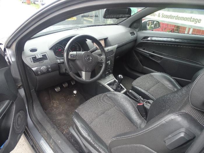 Kit + module airbag d'un Opel Astra, Autos : Pièces & Accessoires, Électronique & Câbles, Opel, Utilisé, 3 mois de garantie, Enlèvement ou Envoi