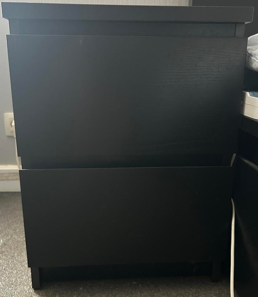 Zwart ikea nachtkastje, Huis en Inrichting, Kasten | Schoenenkasten, Ophalen, Zo goed als nieuw