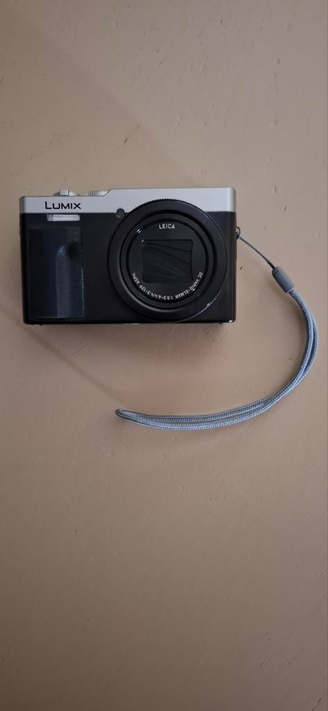Panasonic Lumix TZ99, 1 an, TV, Hi-fi & Vidéo, Appareils photo numériques, Autres Marques, Compact, Comme neuf, Enlèvement