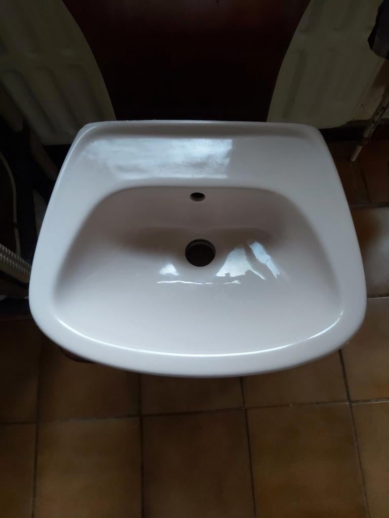 A VENDRE, Enlèvement