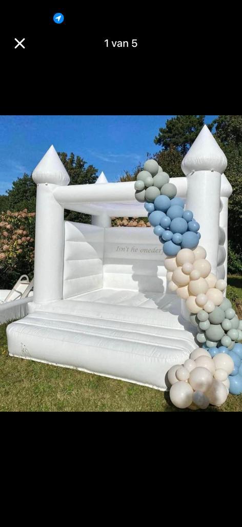 Witte springkasteel te huur, Hobby & Loisirs créatifs, Articles de fête | Location, Utilisé, Enlèvement