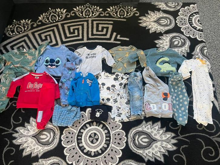Grand colis pour bébés, vêtements pour bébés, taille 74 zgan, Enfants & Bébés, Vêtements de bébé | Packs de vêtements pour bébés