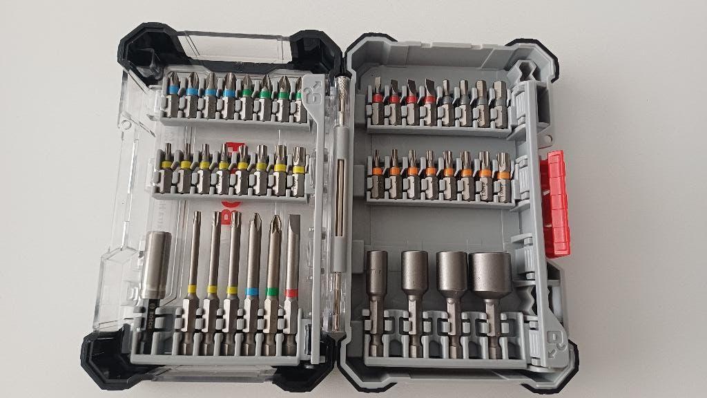 Ensemble de 43 embouts et douilles S2 extra durcis Bosch Pro, Bricolage & Construction, Enlèvement ou Envoi, Remplie, Neuf