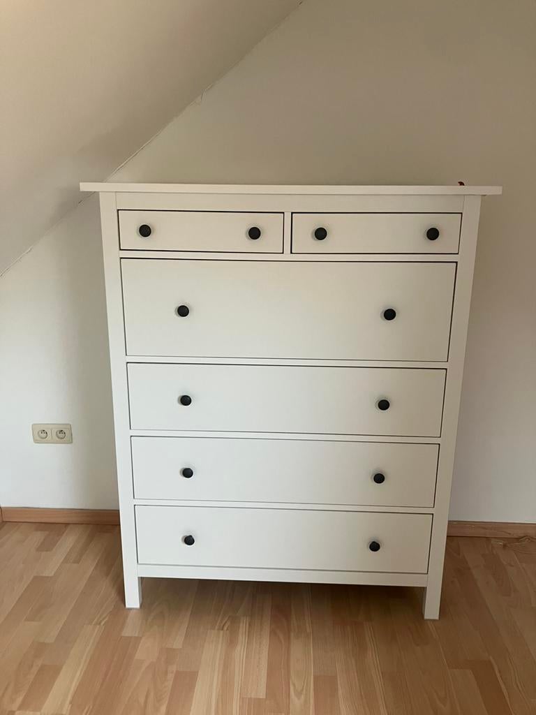 Commode Ikea, Maison & Meubles, Armoires | Commodes, Enlèvement, Comme neuf
