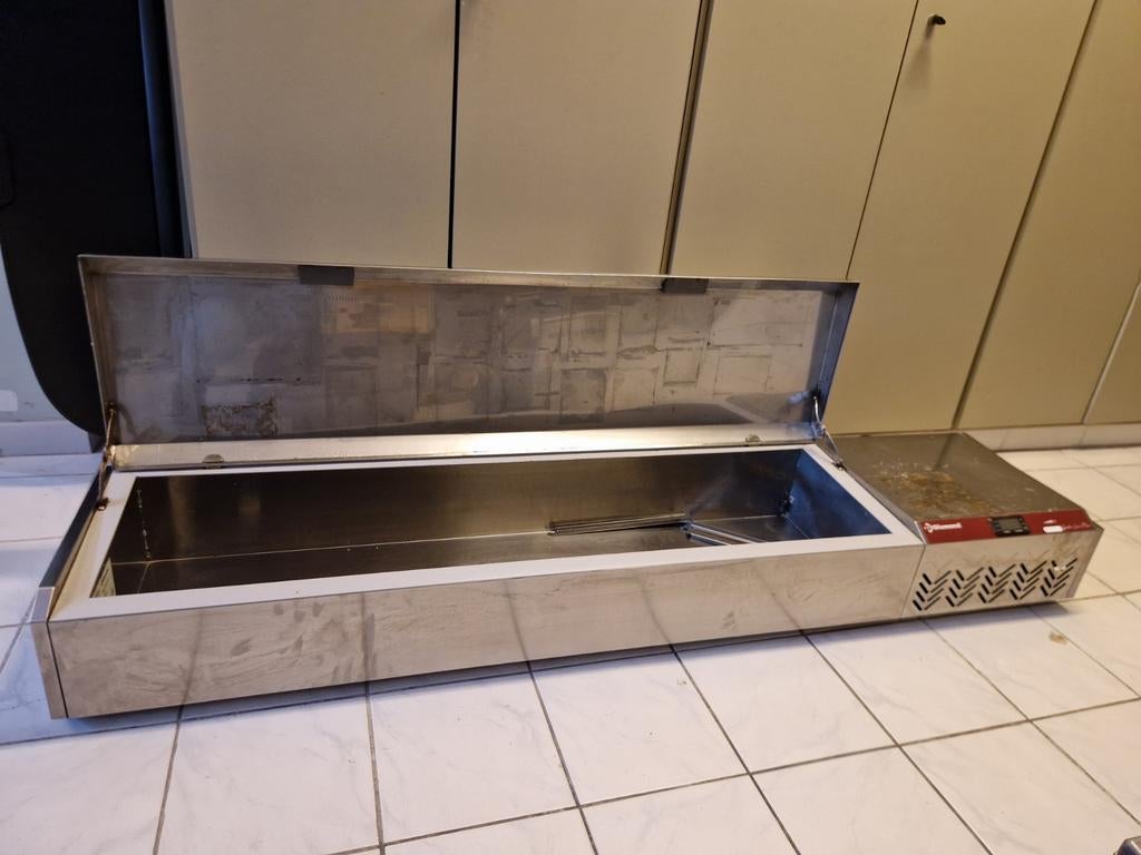 Saladette professionnel Diamond, Enlèvement