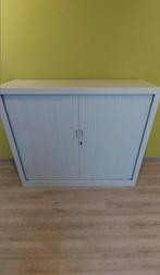 Armoire à dossiers, Enlèvement