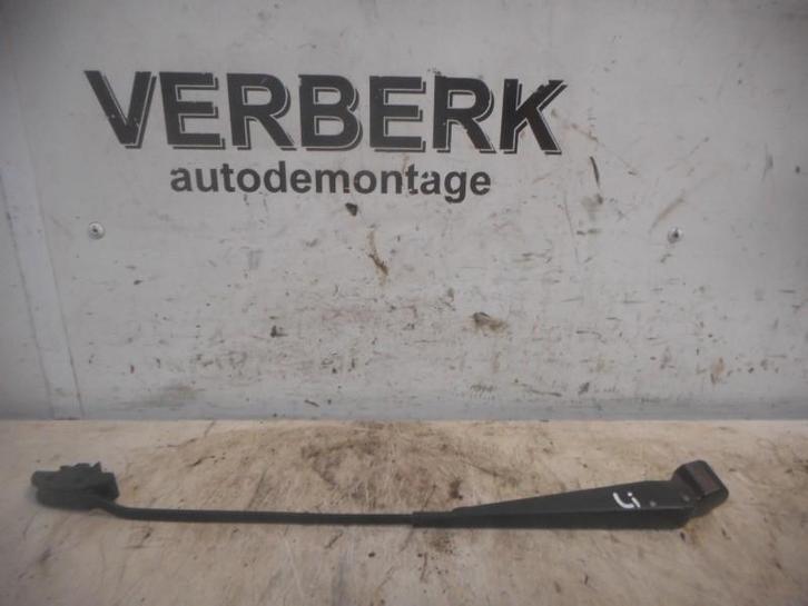 BRAS ESSUIE GLACE AVANT GAUCHE Ford Ka I (97kg17527-ac), Autos : Pièces & Accessoires, Vitres & Accessoires, Ford, Utilisé