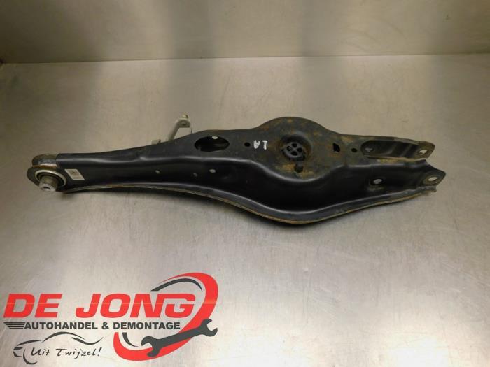 Draagarm links-achter van een Volkswagen Golf, Gebruikt, -, Volkswagen, -