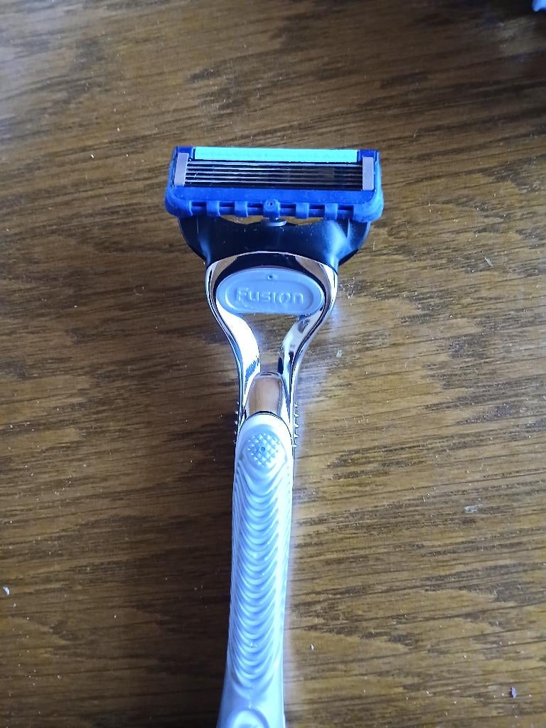Rasoir Gillette Fusion Proglide. Neuf., Enlèvement ou Envoi, Neuf