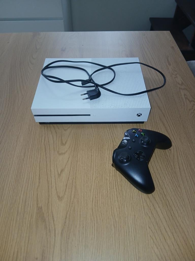 Xbox One S, Games en Spelcomputers, Ophalen, Xbox One