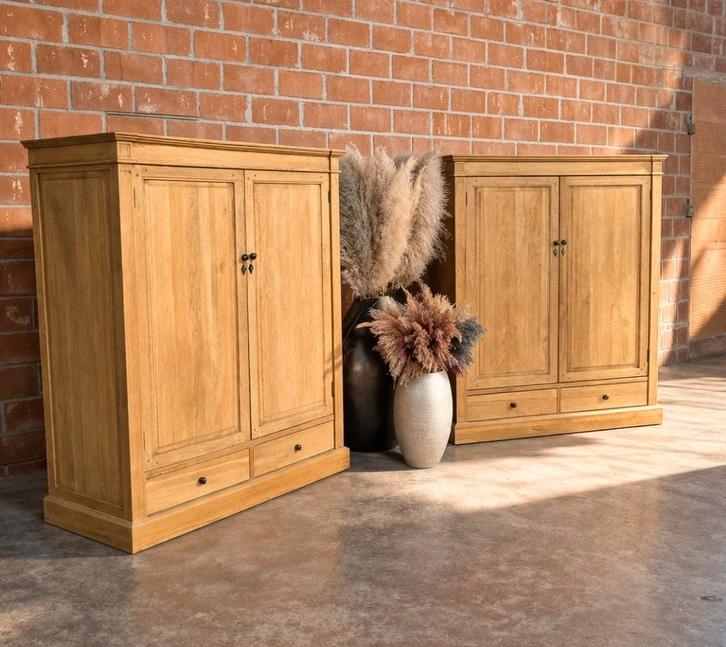 2x Eiken meidenkast art:96/26.2+3, Huis en Inrichting, Kasten | Overige, Zo goed als nieuw, Ophalen