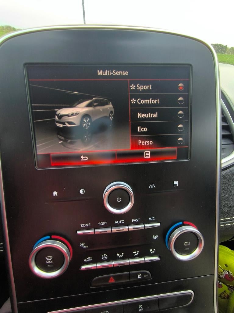 Renault Grand Scénic, Auto's, Renault, Particulier, Scénic, ABS, Adaptieve lichten, Adaptive Cruise Control, Airbags, Airconditioning