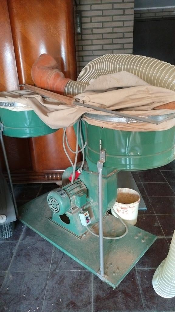 Extraction de copeaux de bois., Articles professionnels, Machines & Construction | Travail du bois, Enlèvement