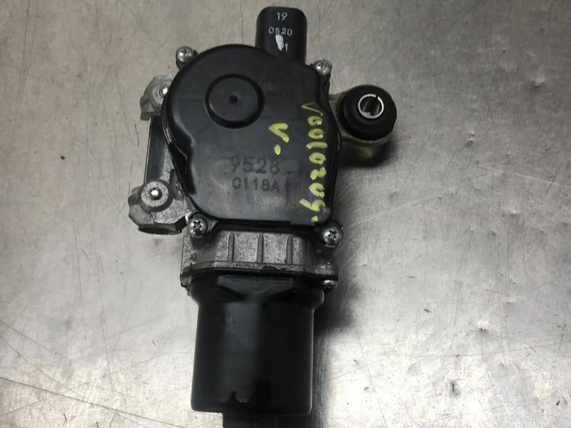 RUITENWISSERMOTOR VOOR Nissan Micra (K14) (|9528C118A|), Auto-onderdelen, Ruiten en Toebehoren, Gebruikt, Nissan