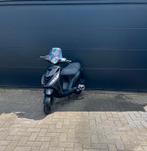 Piaggio Zip A klasse, Fietsen en Brommers, Scooters | Piaggio, Ophalen, Zo goed als nieuw, Zip