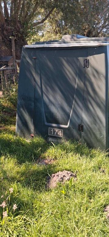 Schuilhok voor schapen Of geiten  beschikbaar voor biedingen