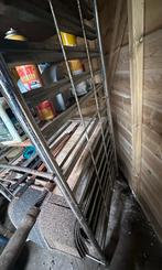 Metalen kar op wielen met houten planken, Huis en Inrichting, Ophalen of Verzenden, Zo goed als nieuw