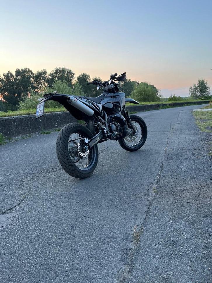 SHERCO SM BLACK MOON  50cc, Fietsen en Brommers, Brommers | Crossbrommers, Zo goed als nieuw, Overige merken, Ophalen