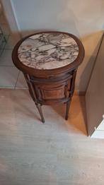 Super mooi kastje bewerkt kastje, Antiek en Kunst, Ophalen