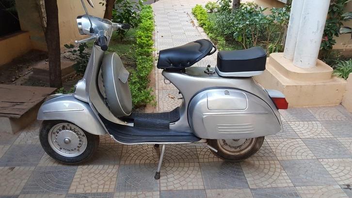 VESPA vintage 150 CC année 70' à vendre, Fietsen en Brommers, Scooters | Vespa, Gebruikt, Overige modellen, Klasse B (45 km/u)