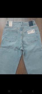 Partij premium damesjeans 600 stuks, Ophalen, Nieuw, W30 - W32 (confectie 38/40)
