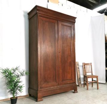 Haute armoire ancienne Louis Philippe, chêne lourd H 237