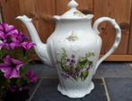 Mooie oude Koffie of theepot, Ophalen