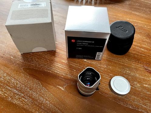 Leica 50mm Summarit 2.4 silver in mint condition, Audio, Tv en Foto, Foto | Lenzen en Objectieven, Zo goed als nieuw, Standaardlens