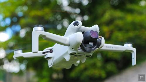 DJI Mini 4 Pro verhuur, Audio, Tv en Foto, Drones, Nieuw, Drone met camera