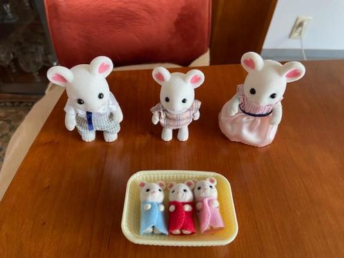 Sylvanian Marshmallow Mouse-familie, Kinderen en Baby's, Speelgoed | Poppenhuizen, Gebruikt, Poppenhuis, Ophalen of Verzenden