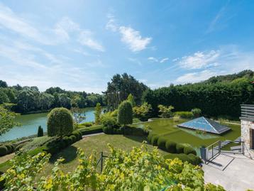 Woning te huur in Sint-Genesius-Rode, 7 slpks disponible aux enchères