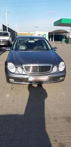 MERCEDES E220 CDI AUTOMATIC AVANGARD EURO 4, Auto's, Mercedes-Benz, Automaat, Parkeersensor, Zwart, Blauw