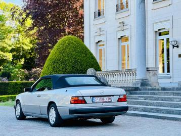 Mercedes 300CE 24V Sportline *Automatique*Climatique*Cuir*, Autos, Cuir, Argent ou Gris, Achat, Entreprise