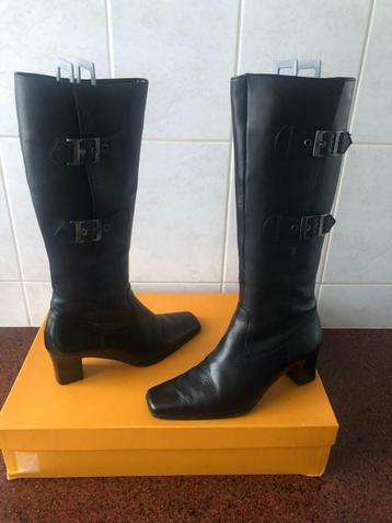 Laarzen Gabor beschikbaar voor biedingen