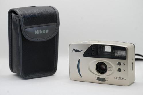 Nikon AF250 SV  analoge point-and-shoot compact camera, Audio, Tv en Foto, Fotocamera's Analoog, Gebruikt, Compact, Nikon, Ophalen of Verzenden