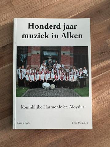Honderd jaar muziek in Alken beschikbaar voor biedingen