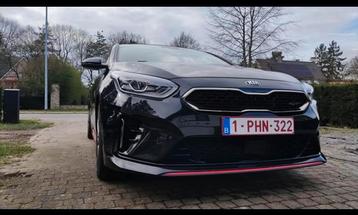 Kia proceed gt 2021