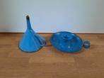 Blauw emaille trechter en kaarsenhouder, Ophalen of Verzenden