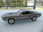69 Ford Mustang Shelby GT-500KR, Hobby en Vrije tijd, Modelauto's | 1:18, Ophalen of Verzenden, Gebruikt