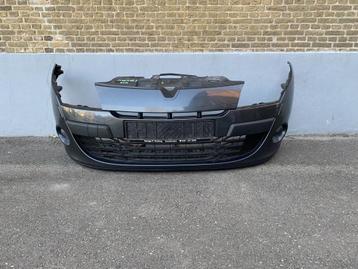 voorbumper renault megane III 2008 - 2012 mistlamp sproeier beschikbaar voor biedingen