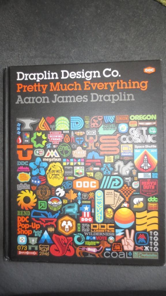 Boek Draplin Design Co. Pretty Much Everything, Boeken, Chicklit, Gelezen, Ophalen of Verzenden