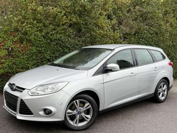Ford Focus 1.0+MARCHAND OU EXPORT ! TEMOIN HUILE (bj 2014) beschikbaar voor biedingen