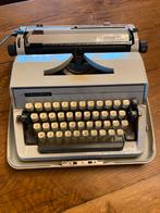 Draagbaar typemachine Triumph Gabriele 25, Diversen, Typemachines, Ophalen of Verzenden, Gebruikt