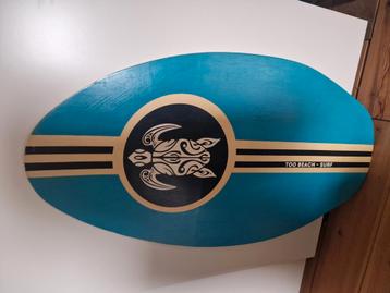 Planche de surf en bois